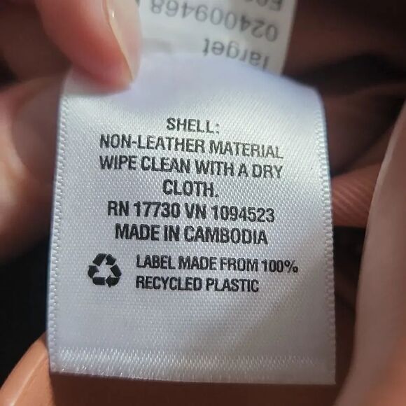 Universal Thread Ladies Faux Leather Hand Bag - Picture 6 of 8